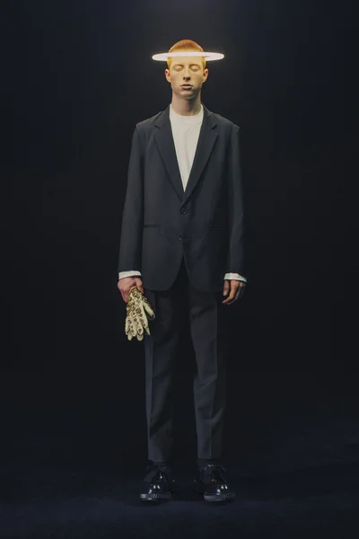 Look 7